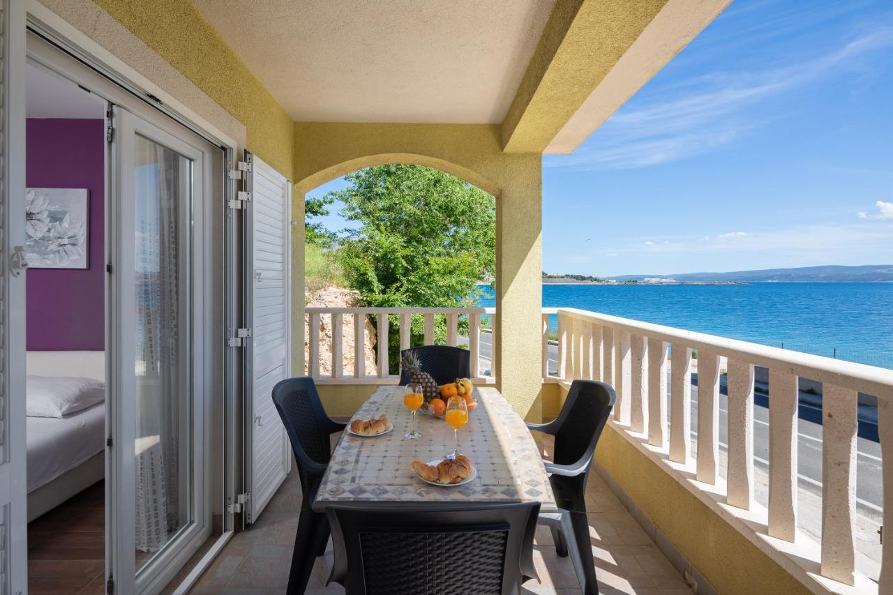 Beach Relax Dugi Rat Exterior photo